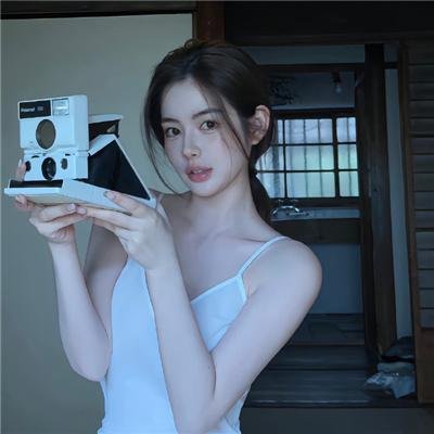 金爪女郎